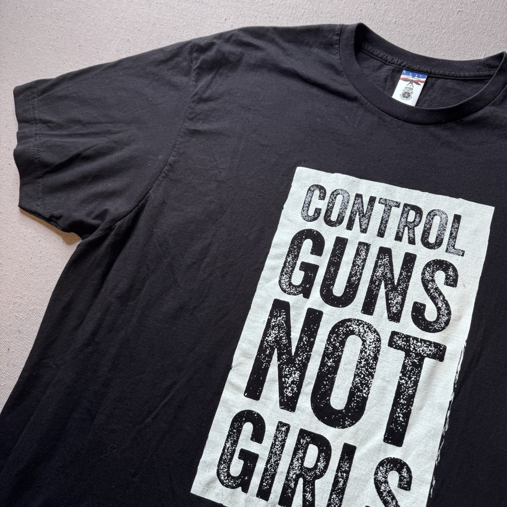 Control Guns Not Girls‎ Union Made T-Shirt Size XL USA Black